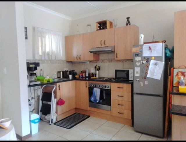 1 BEDROOM APARTMENT FOR SALE IN DOUGLASDALE